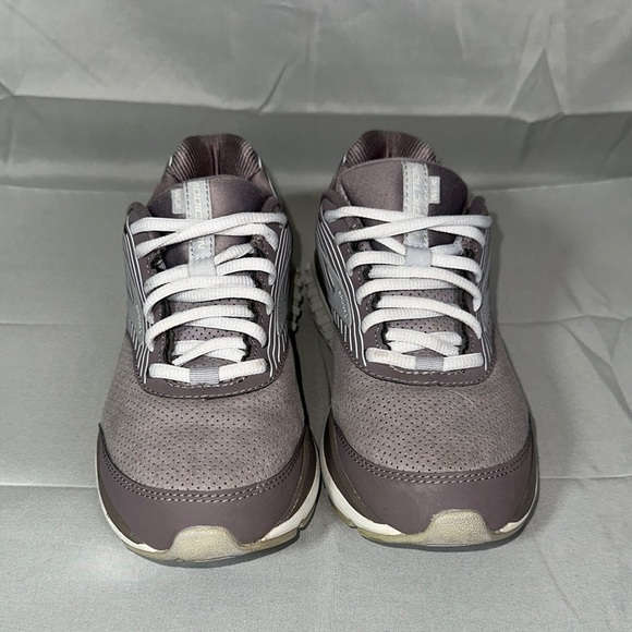 Brooks Addiction Walker Shoes Low Top Mesh Cushioned Sneakers women’s 7.5B - Picture 2 of 7